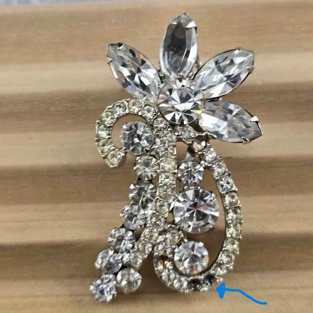 Vintage Juliana D&E Rhinestone 2" Clip-On Earrings Floral Design Statement READ - Picture 2 of 10